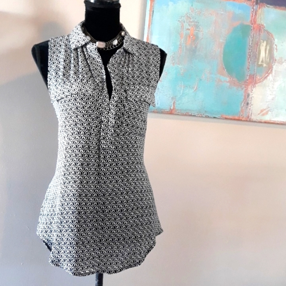 Ann Taylor Loft/ Navy/ White/ Print Sleeveless Top / Sz. Small